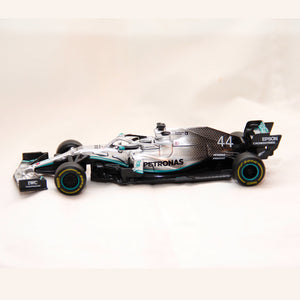 New Formula 1 Lewis Hamilton 44 AMG Mercedes Benz Car Model F1 Racing Driver Season 2016 2019 Hybrid 1:43