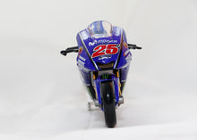 Load image into Gallery viewer, New Yamaha MotoGP Maverick Vinales #25 Racing Diecast Motorcycle Model Bike 1:18 By Maisto